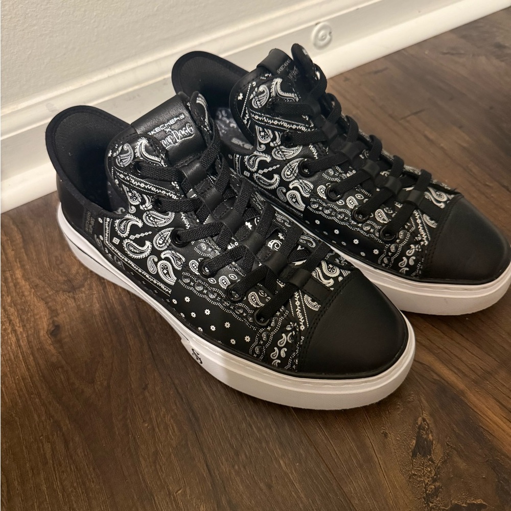 Skechers x Snoop Dogg Black and Gray Paisley Sneakers